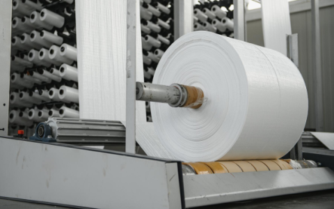 Magnesite plays an important role in many fields such as industry and agriculture, solving environmental problems that plague the world